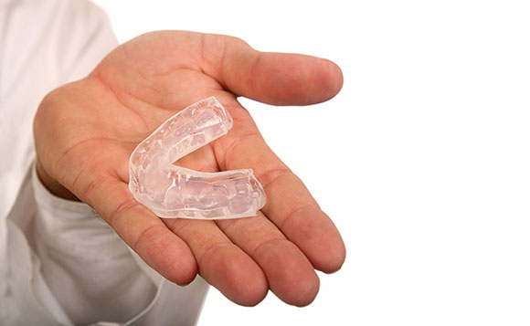 Different Types of Mouthguards | Kenneth J. Wolnik, DDS.